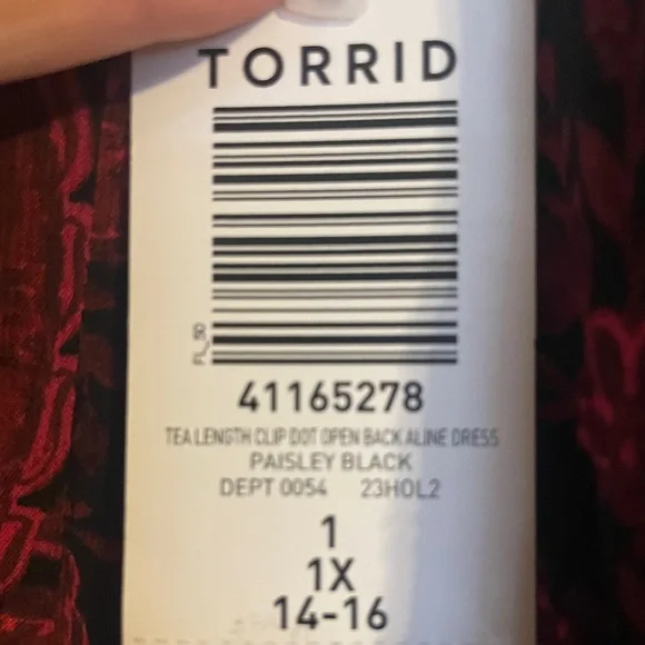 NWT Torrid Red and Black Floral Paisley Maxi Dress Size 1X Sheer Sleeve Holiday - Picture 6 of 10